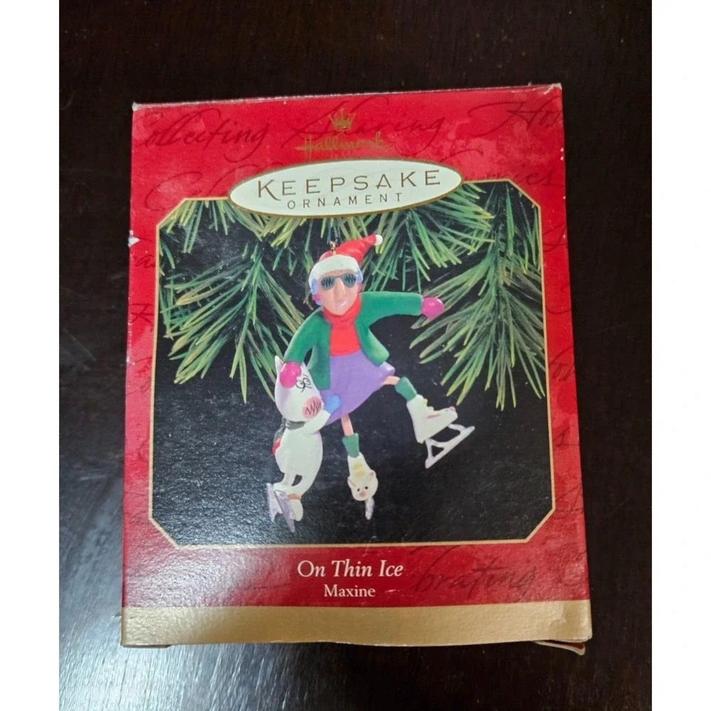 Vintage Hallmark Keepsake Christmas Ornament Maxine On Thin Ice Skating 1999